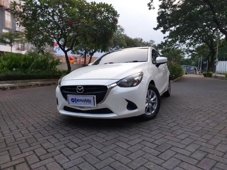 DP 1 JUTA Mazda 2 1.5 R Bensin-AT 2016 PYTS