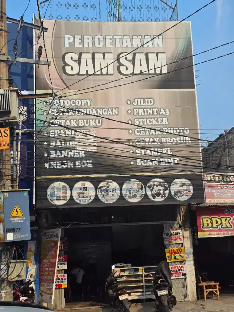 Disewakan Ruko 2,5 Lantai