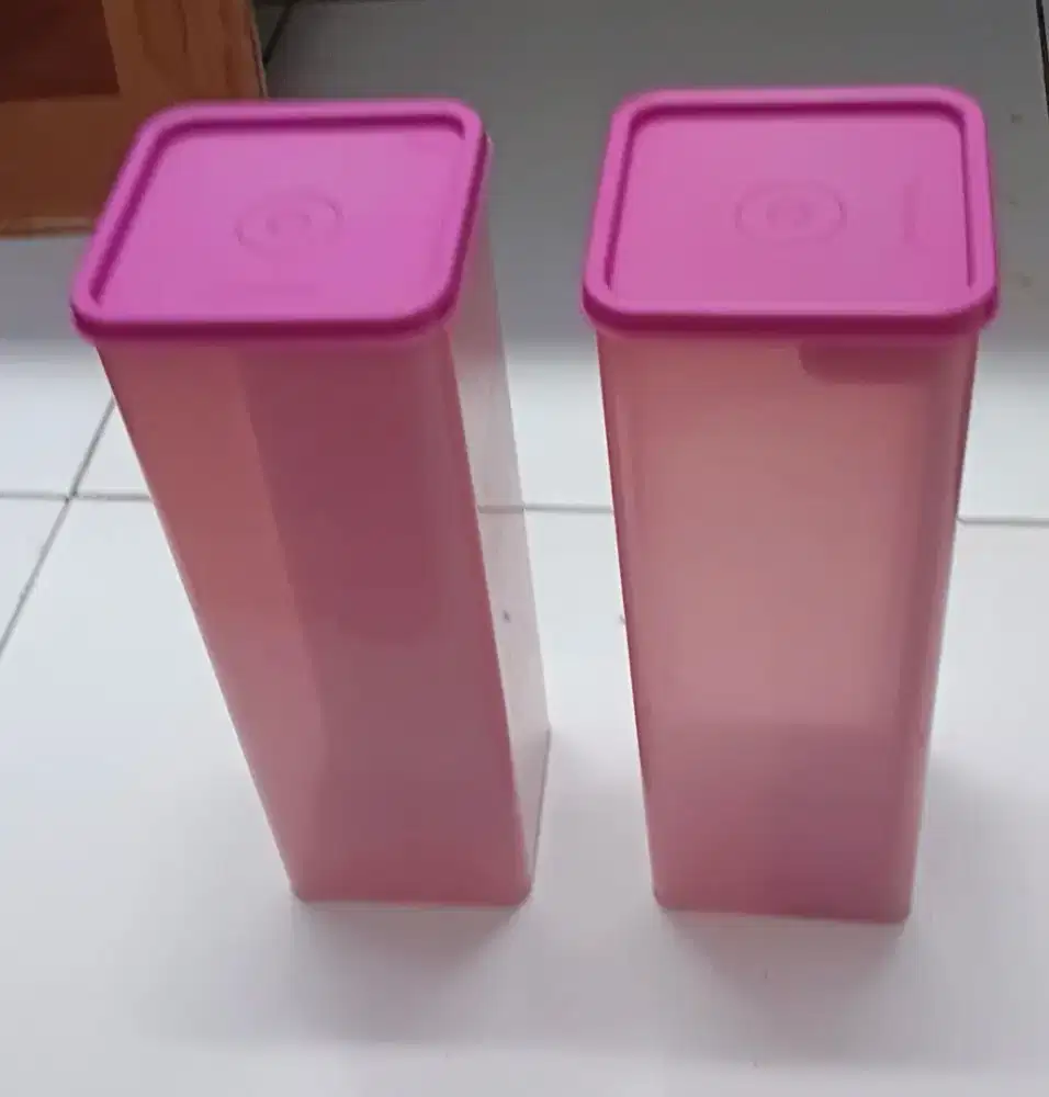 dijual tupperware 2 pcs