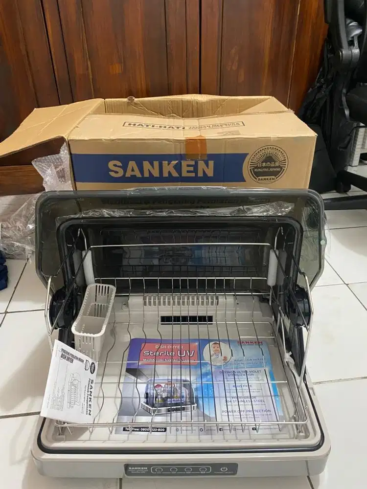 Sanken DD-63 UV Dish Dryer Steriliser UV Sterilizer Baby Bottle (NEW)