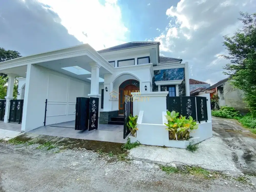 RUMAH MEWAH KLASIK TIPE BESAR, DEKAT JALAN BESI JANGKANG