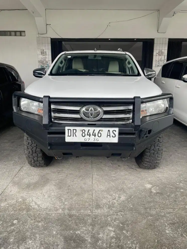 Hilux 2.4 Double Cabin 4 x 4