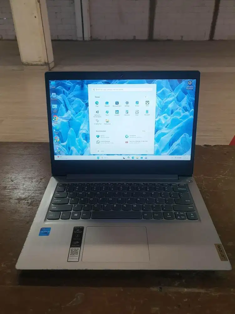 Lenovo idepad slim 3 silver