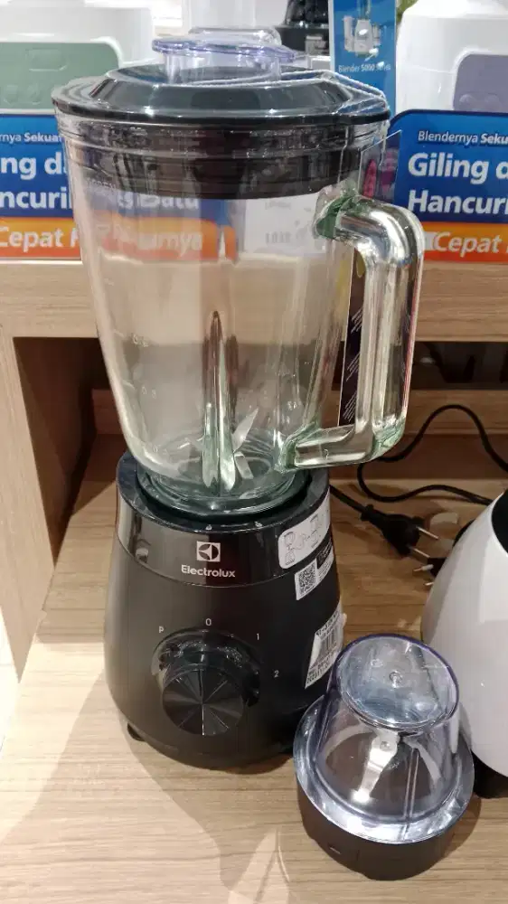 ELECTROLUX BLENDER BLACK