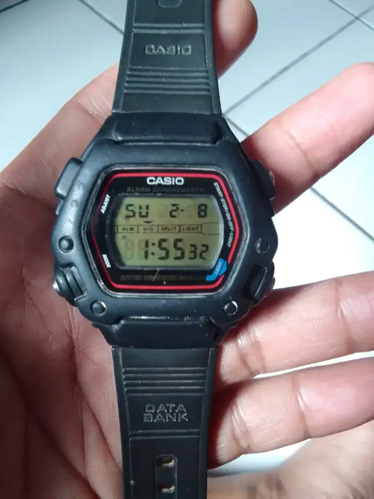 Jam tangan Casio