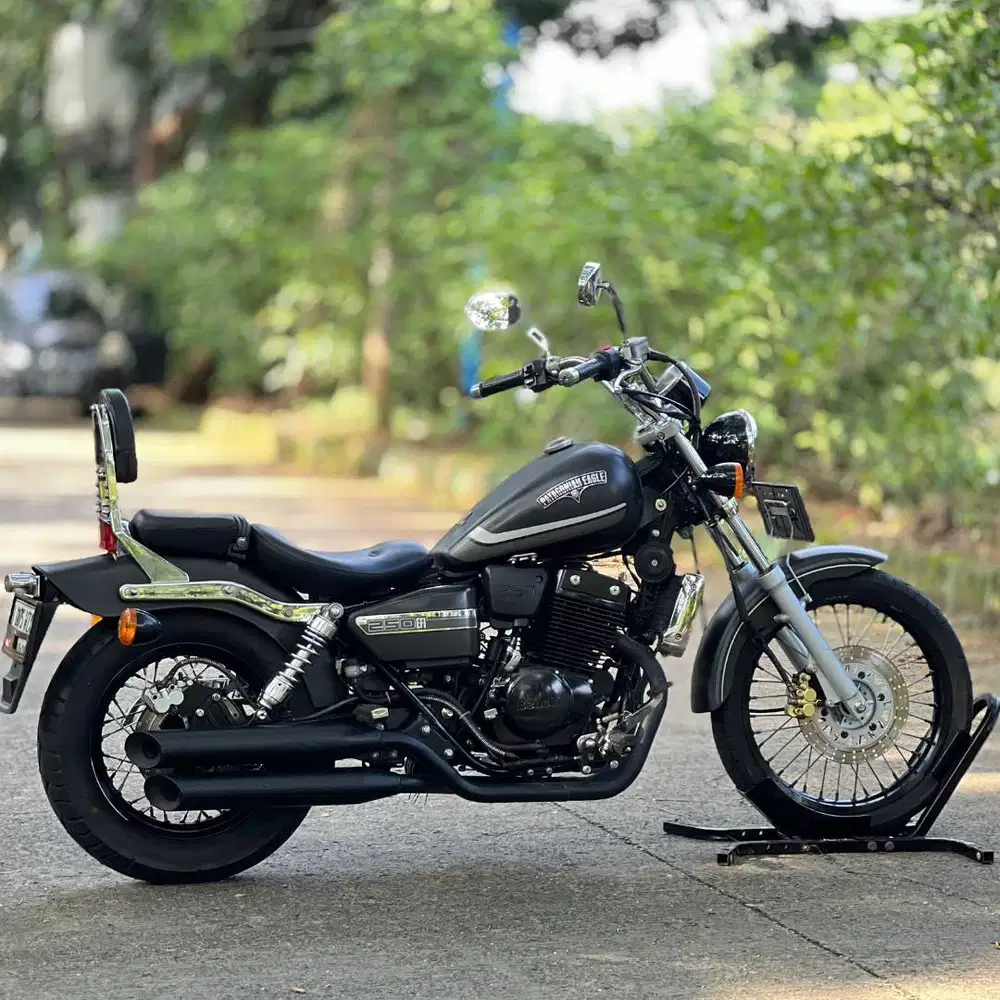 ANTIK! BENELLI PATAGONIAN EAGLE 250 EFI 2022 HITAM KM LOW PAJAK HIDUP