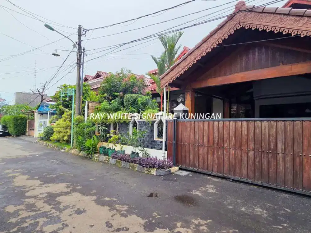 Dijual Rumah Siap Huni di Elang Malindo Jatiwaringin Jakarta Timur