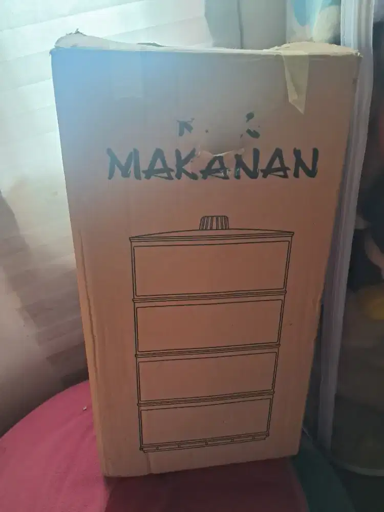 Tempat simpan makanan 4 tahap