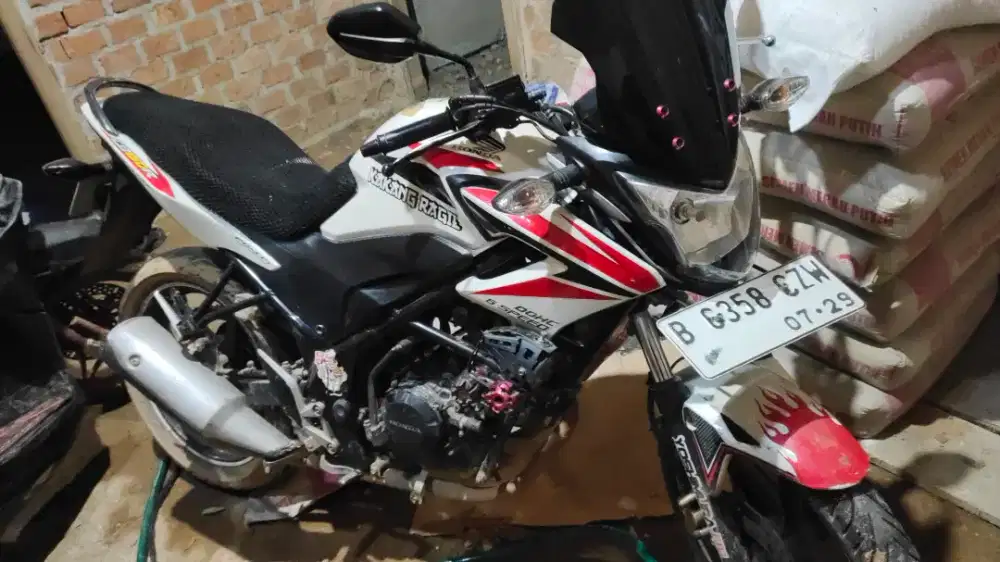 Cb 150 R jual individu
