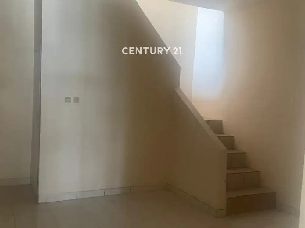 Rumah Bagus Siap Pakai Di Lippo Cikarang