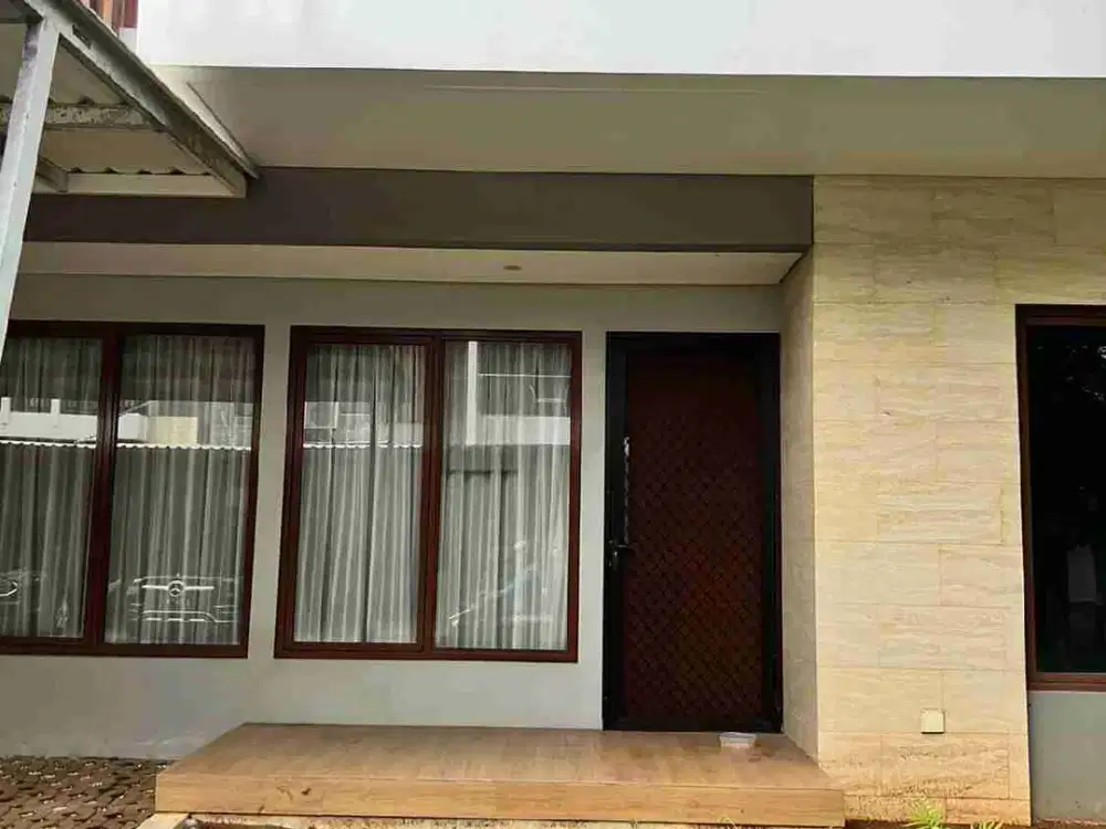 Disewakan Rumah Premier Estate 2