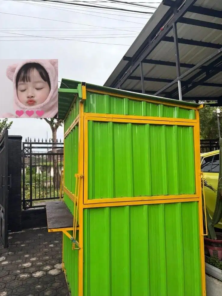 Dijual Booth Kontainer Makanan/Minuman