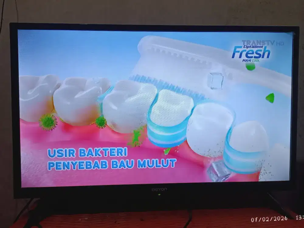 WEYON DIGITAL LED 32 INCH