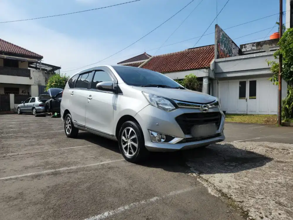 Daihatsu Sigra 1.2 R Manual Tahun 2018