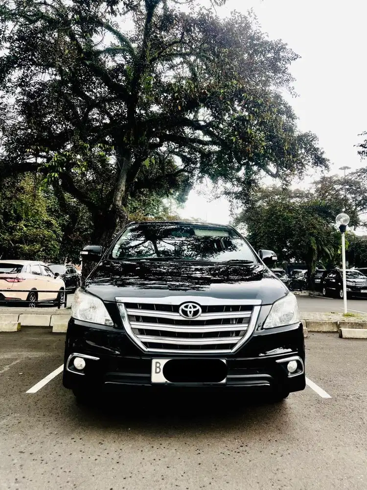 Innova V 2.5 Diesel Matic NIK 2015 HITAM RECCORD TOYOTA