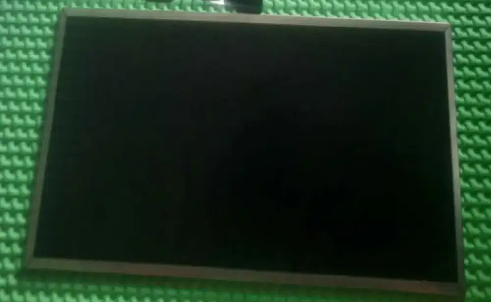 Lcd laptop 14 inc bekas lenovo L410