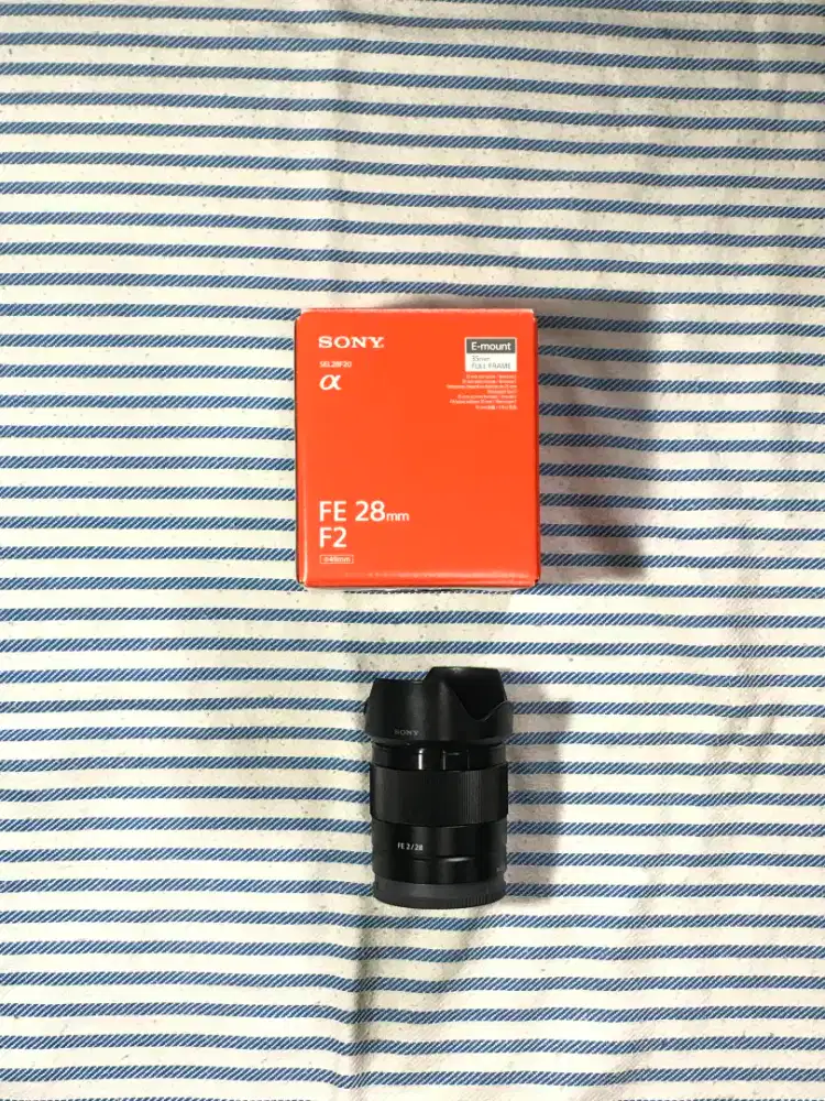 LENSA 28mm f/2 SONY FE