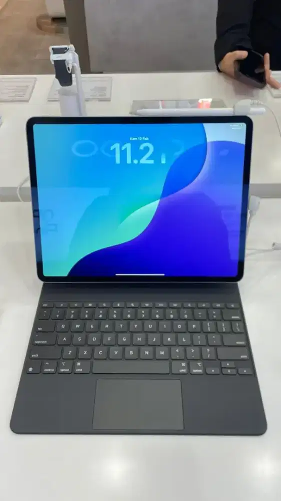 Cicilan iPad air M3 pakai KTP