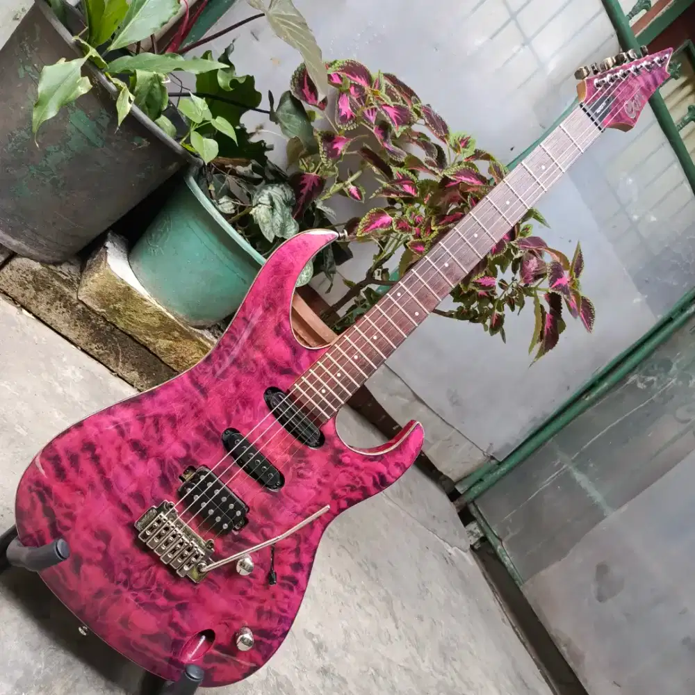 Cort Aero 11 original like new