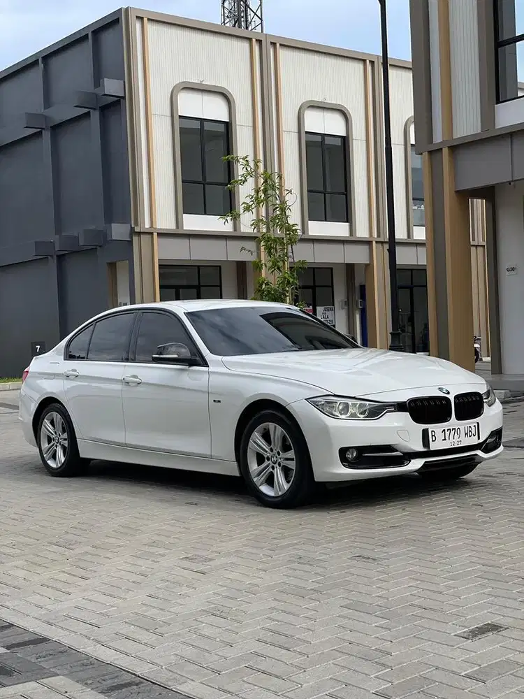 BMW 320i F30 Sport 2015 - Ganjl - PJKSept’26 - Bmw F30 Sport 2015
