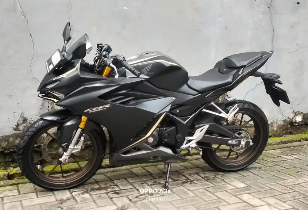 HONDA NEW CBR 150R TAHUN 2023 CASH / KREDIT MURAH DP MULAI 500 RB