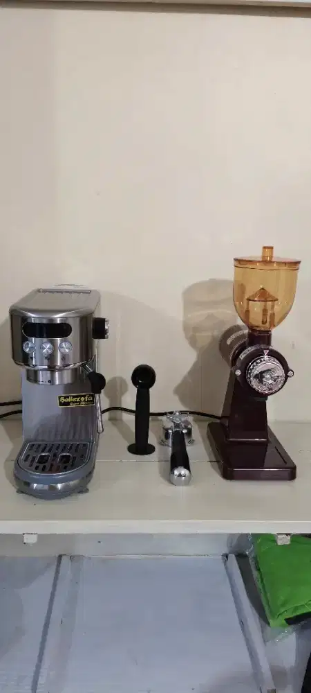 Mesin kopi + Grinder Baru