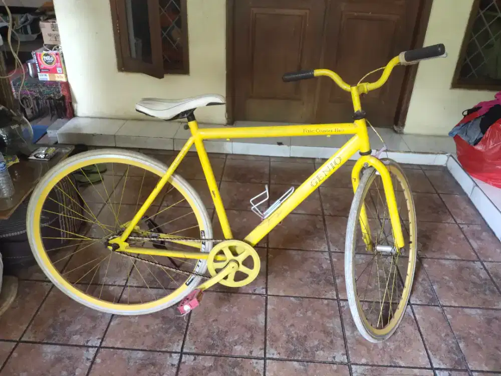 SEPEDA FIXIE GENIO