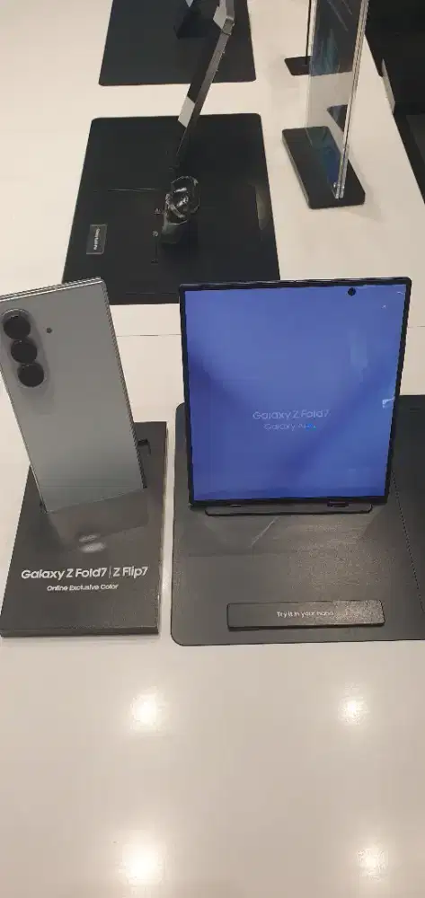 PROMO CICILAN SAMSUNG Z FLIP 7