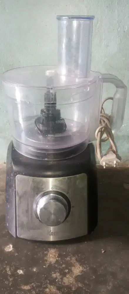 Juser pelumalat makanan/ jus