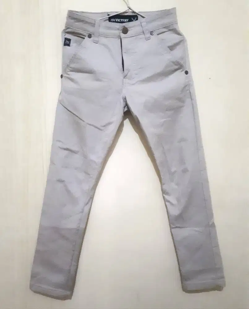 Preloved - Celana Chinos Cream Size 28 No Minus