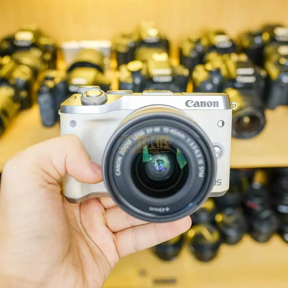 Canon M6 Kit 15-45mm Fullset Mulus