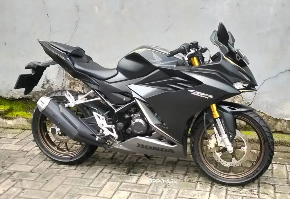 HONDA CBR 150 R THN 2023 CASH/KREDIT