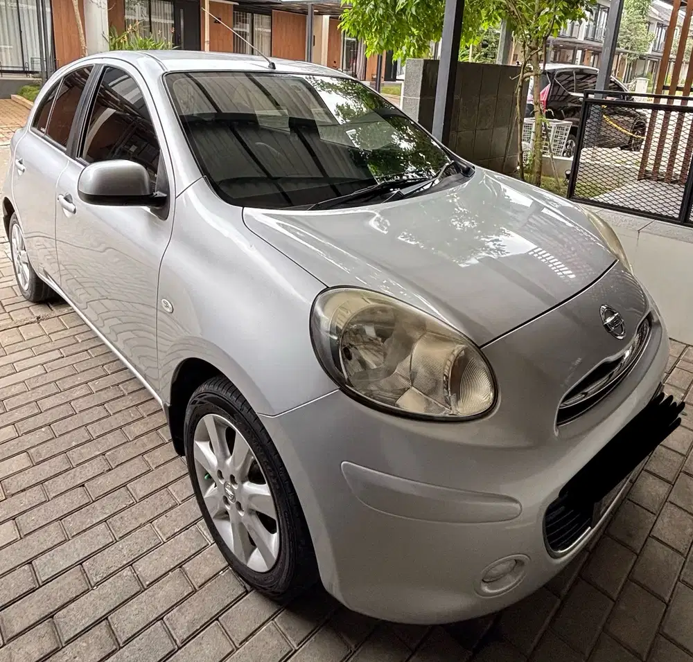 Nissan March 2011 Kondisi mulus NEGO