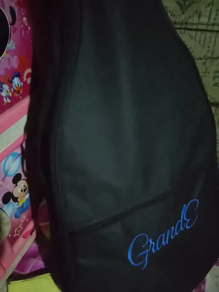 Gitar Akustik Grande D100 NA