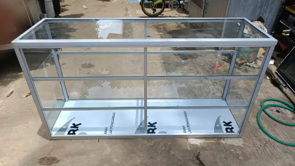 Jual Etalase lauk pauk second, Lok pamulang barat, Tangsel
