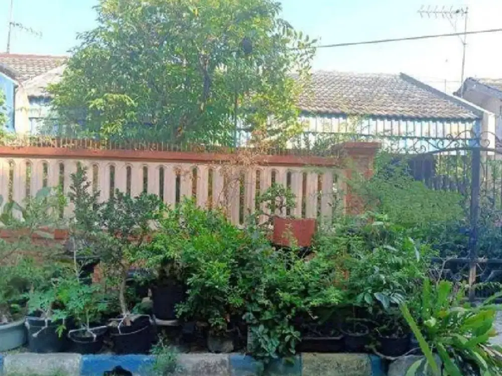 Rumah Griya Mapan Sentosa Row 2 mobil