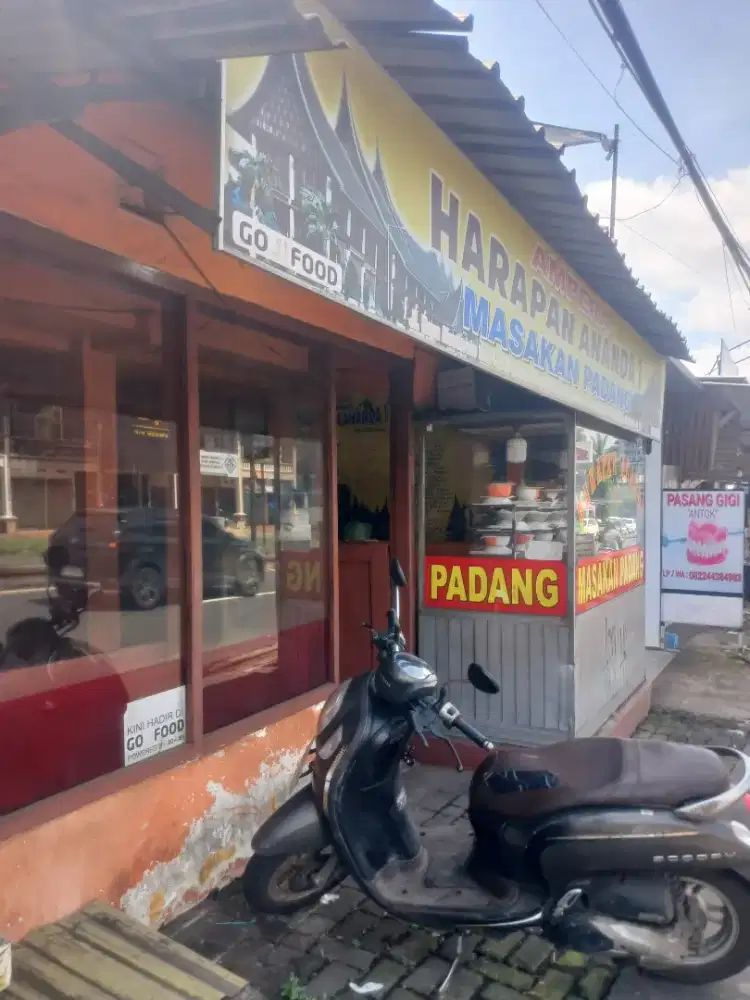 Dicari pekerja serabutan