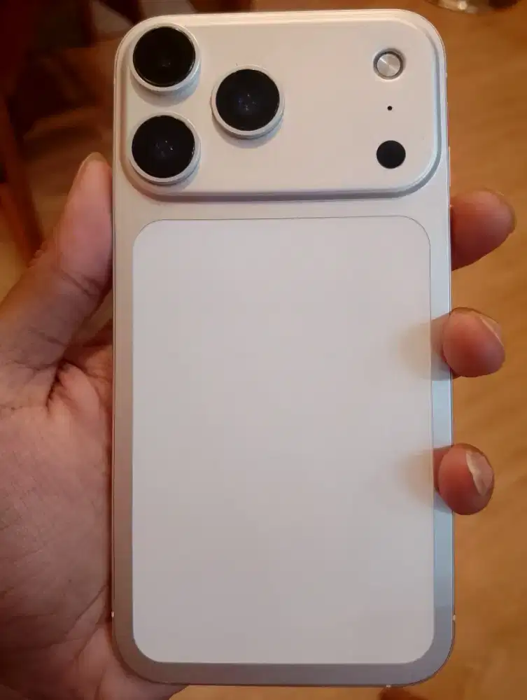 iPhone XR 128gb feat 17pro