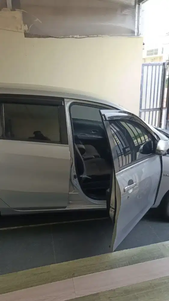 Cari rental mobil buat online