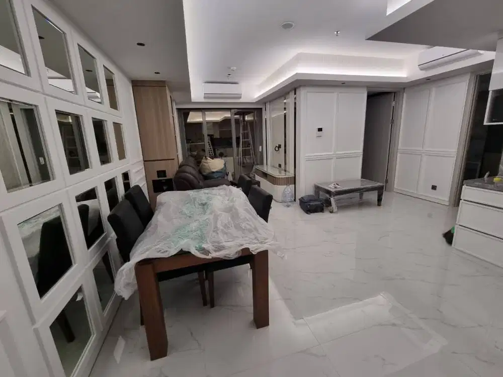 SEWA TAHUNAN LAVIZ MANSION 2BR APARTEMEN MEWAH CONNECT PAKUWON MALL