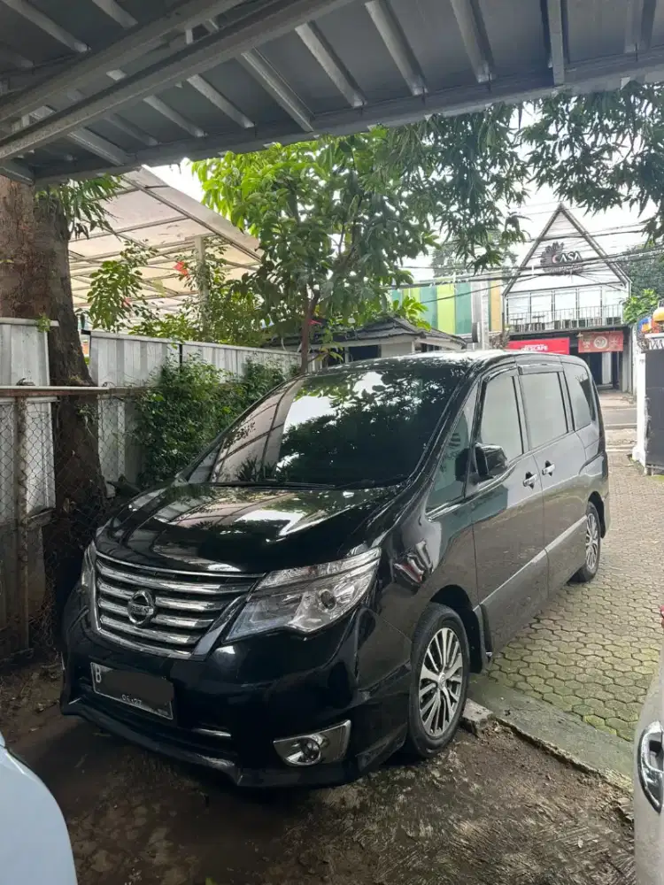NISSAN SERENA HWS 2017 AT