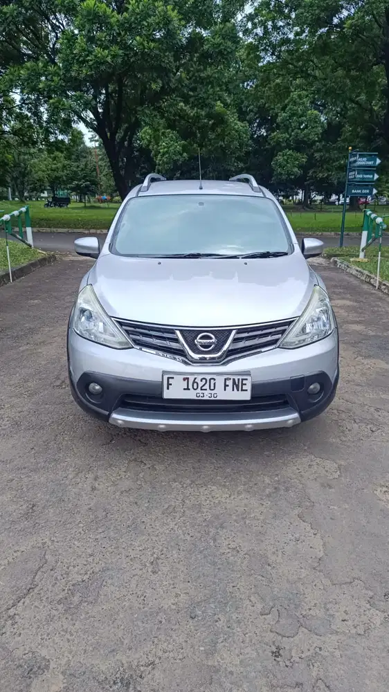 Nissan Livina 2014 Bensin