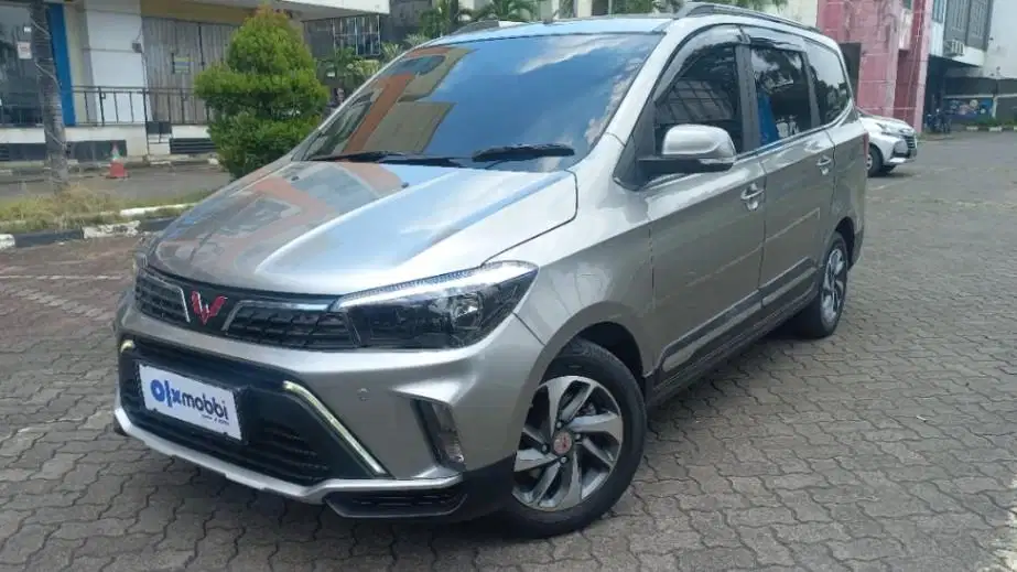 DP MURAH - Wuling Confero S 1.5 L Bensin MT 2021 Abu