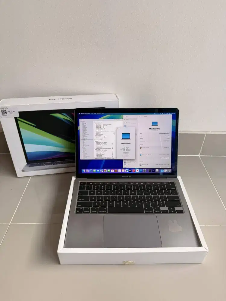 SALE - MacBook Pro M2 2022 13 inch