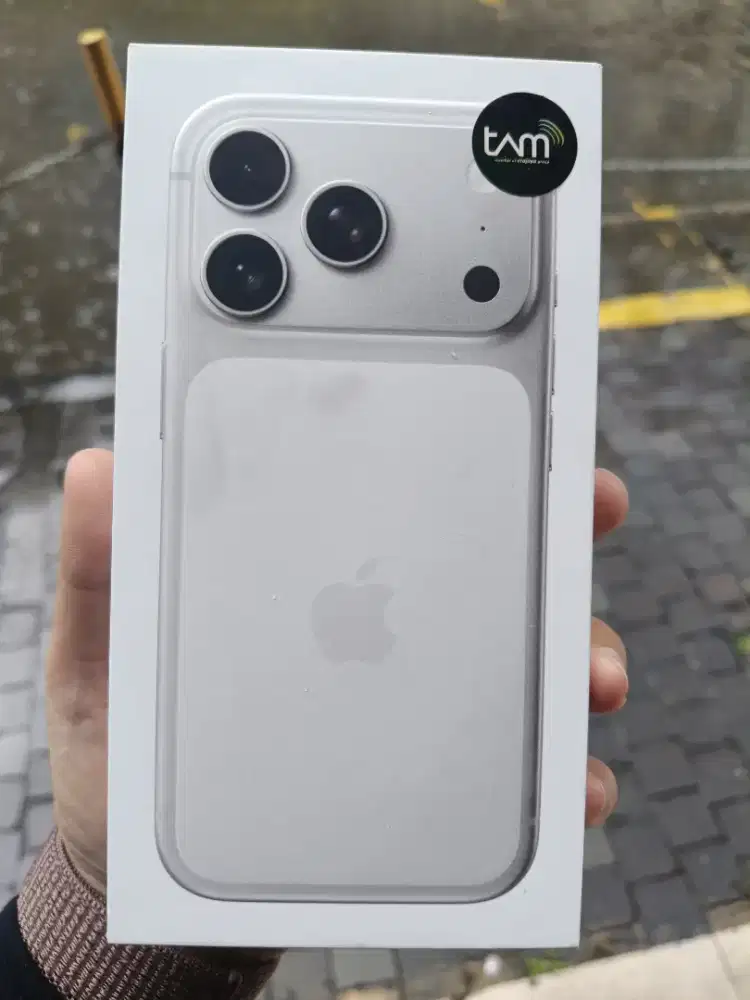 Promo cicilan iPhone 17 pro