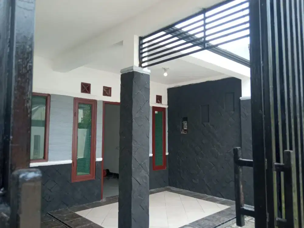 Dijual Rumah di Kelapa Gading, Lokasi Strategis