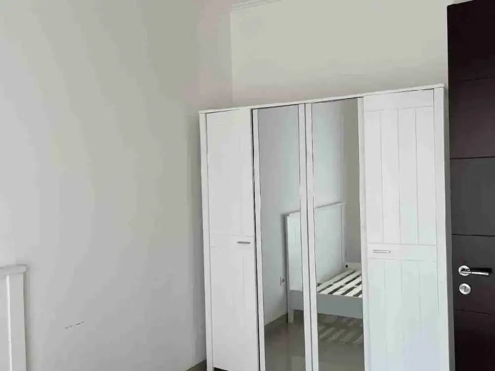 dijual rumah lebar 6 pik2 bagus ada furnish