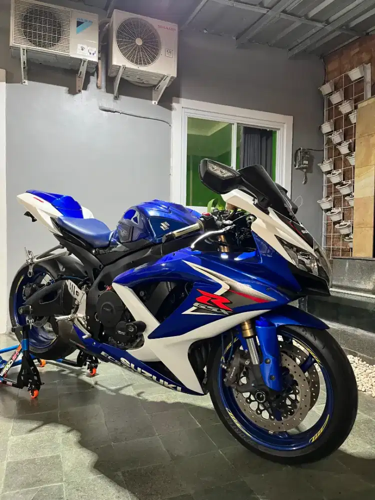GSX R600 GSXR 600 K8 2008 FP