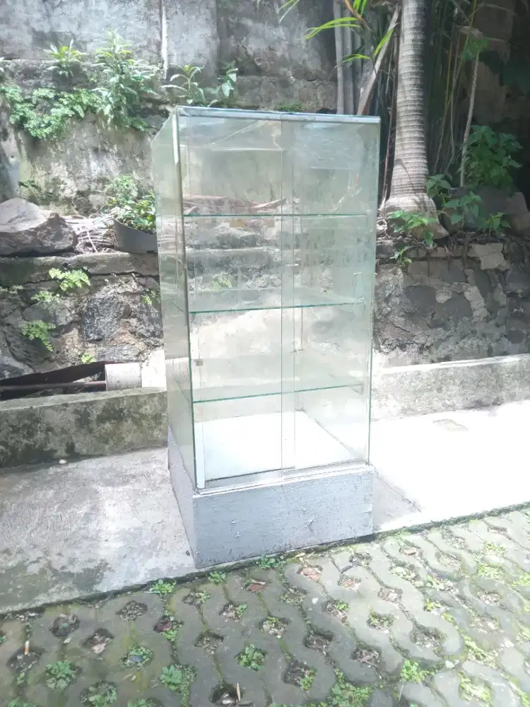 Murah Display Etalase Kaca 4susun