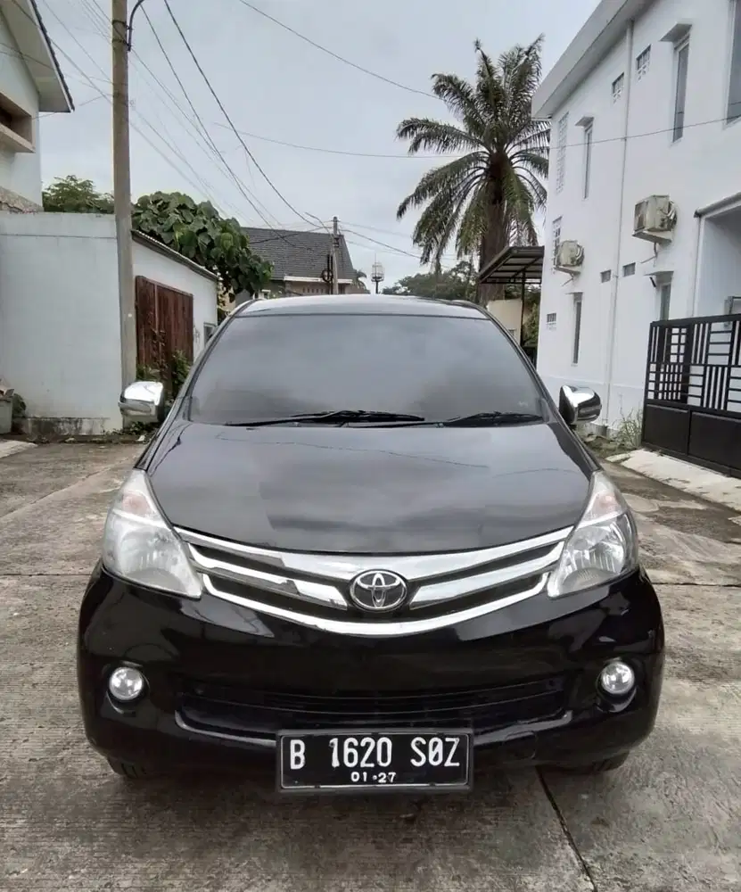 Toyota Avanza E 2012 matic good condition